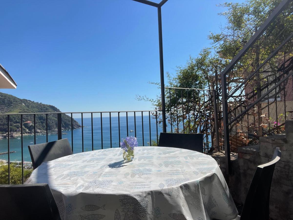 Ocean View Flat With Wi-Fi, Ac And Elevator To Town Appartement Levanto Buitenkant foto